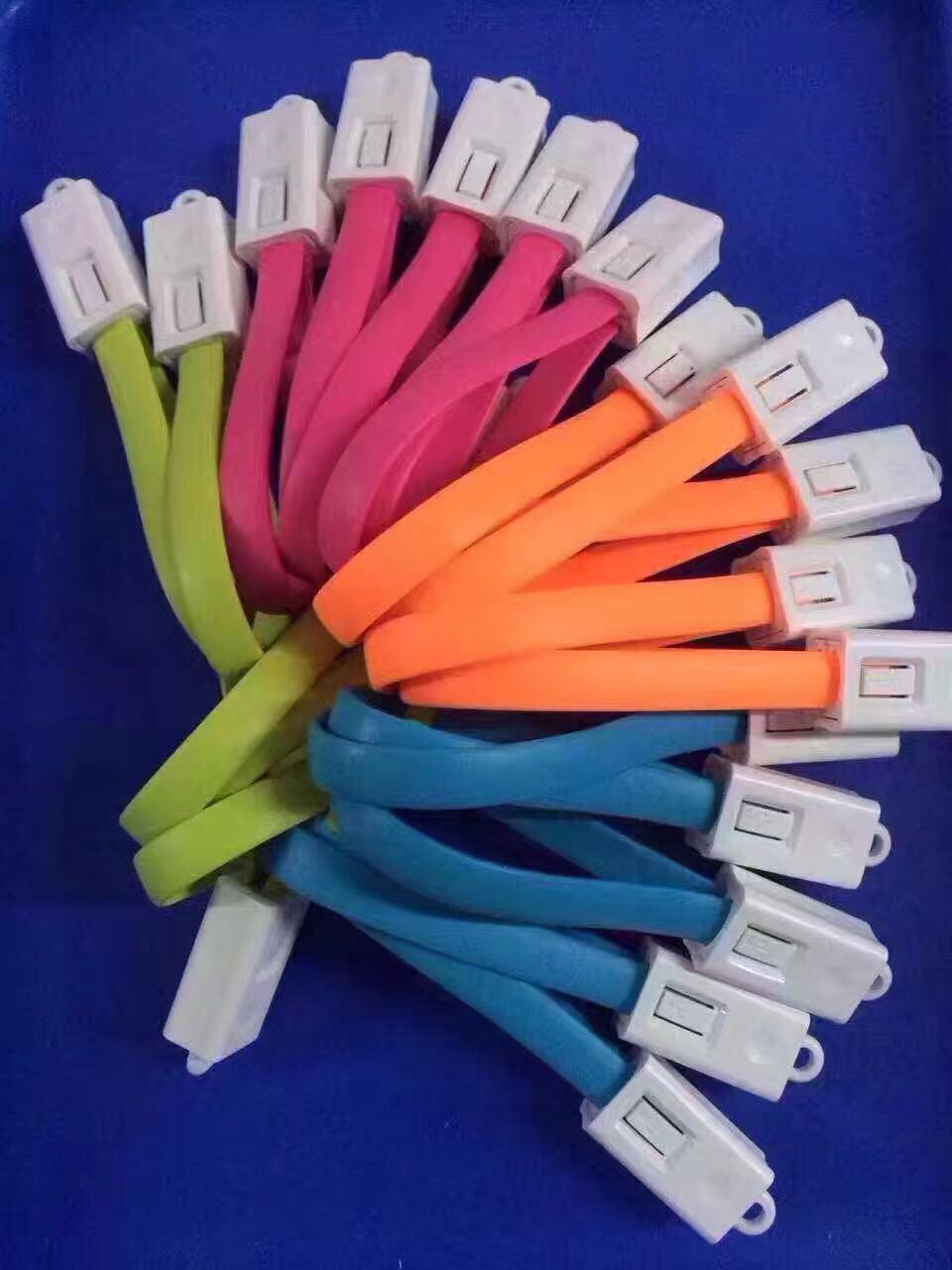 Iphone keychain buckle line